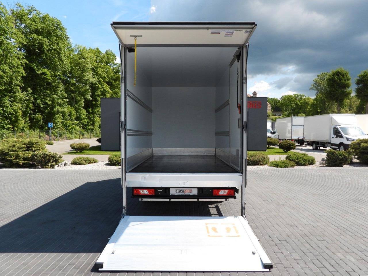 Fourgon grand volume Ford TRANSIT  KOFFER AUFZUG 8 PALETTEN TEMPOMAT: photos 12