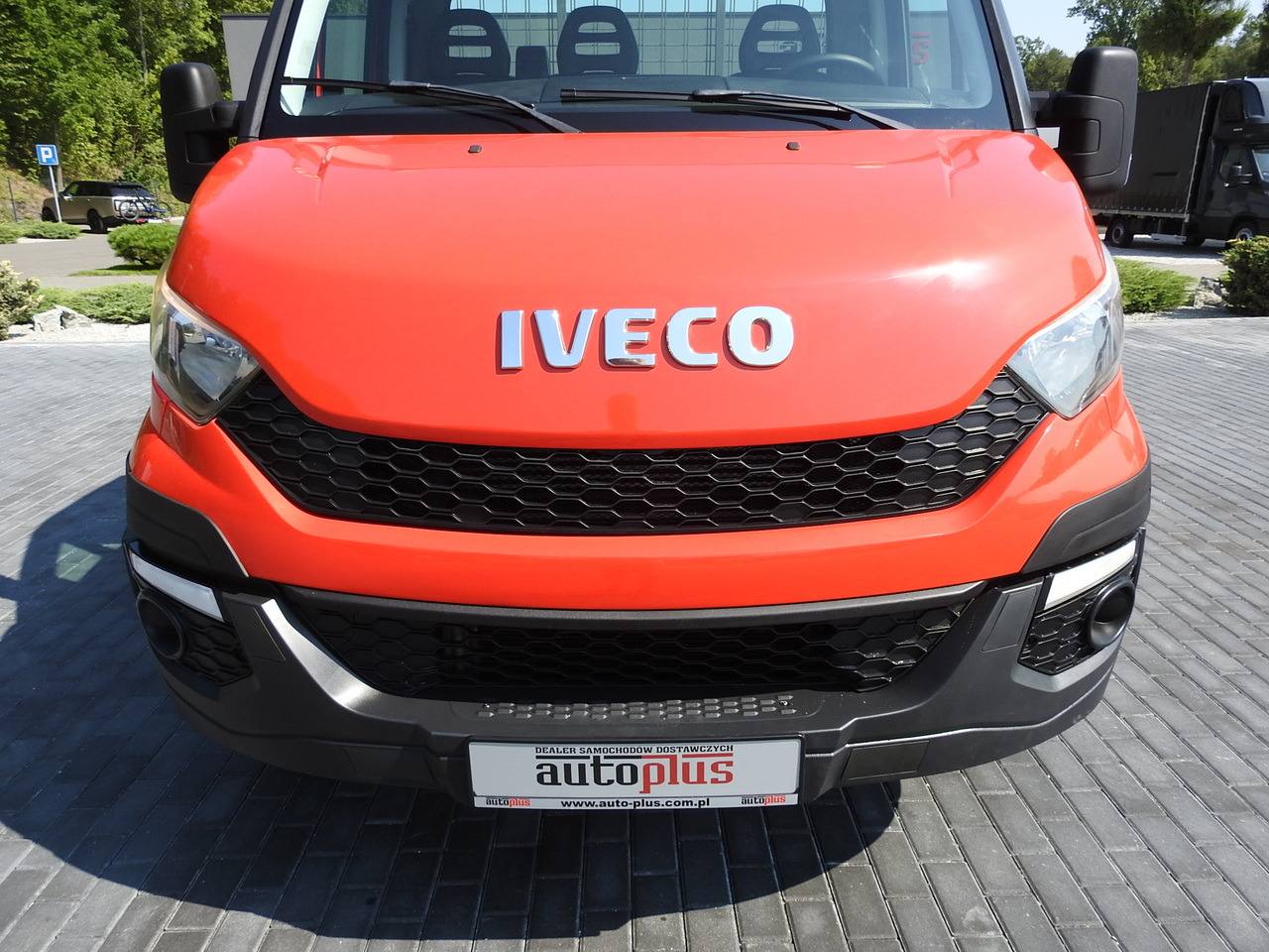 Utilitaire benne IVECO DAILY 35C13 TIPPER CRUISE CONTROL AIR CONDITIONING TWIN WHEELS  130HP: photos 14