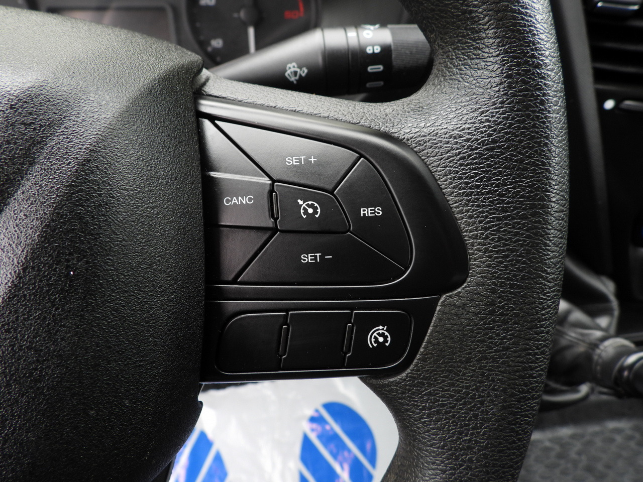 Utilitaire benne IVECO DAILY 35C14 TIPPER CRUISE CONTROL TWIN WHEELS 140HP: photos 32 Utilitaire benne IVECO DAILY 35C14 TIPPER CRUISE CONTROL TWIN WHEELS 140HP: photos 32