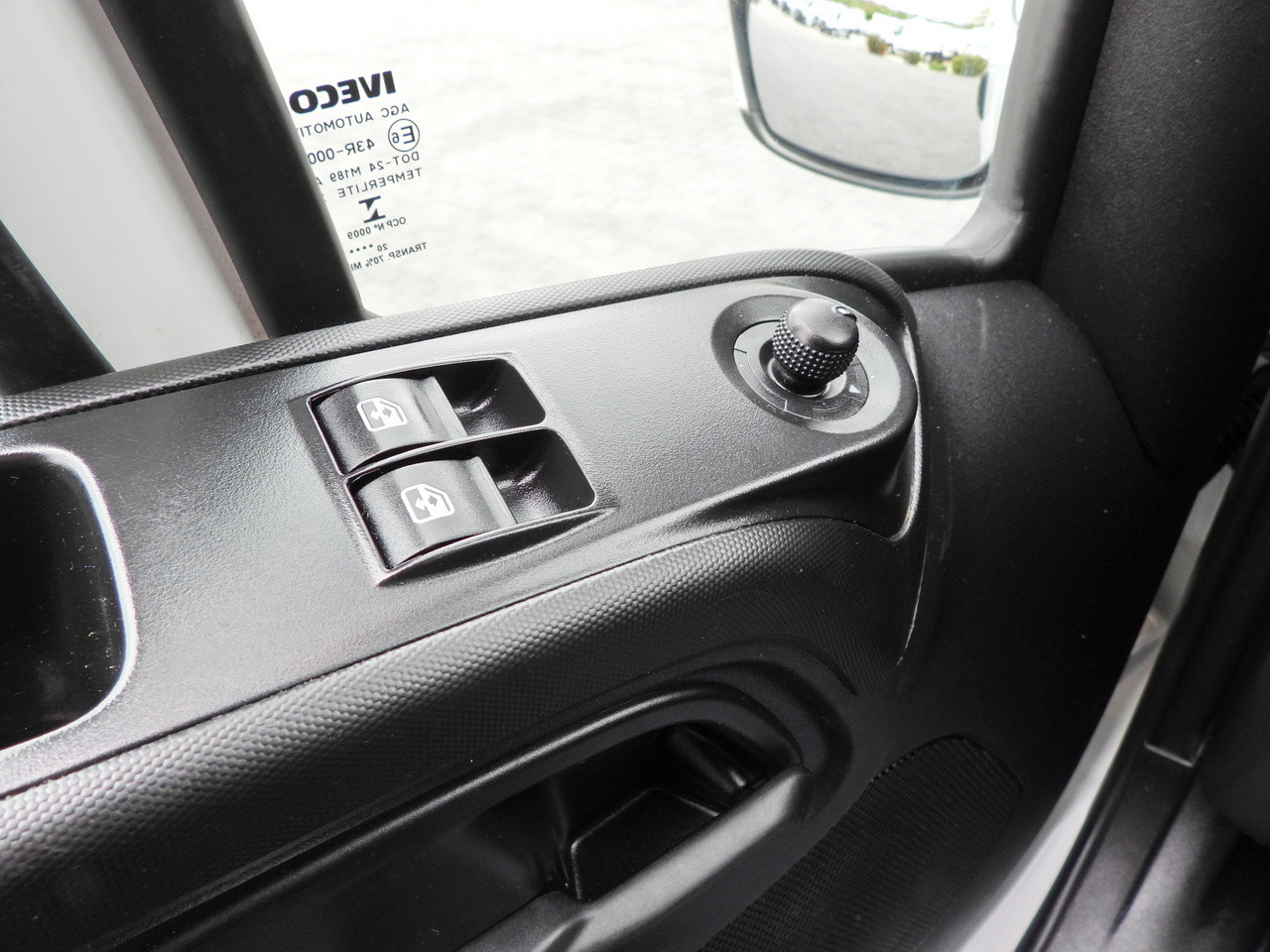 Utilitaire benne IVECO DAILY 35C14 TIPPER CRUISE CONTROL TWIN WHEELS 140HP: photos 29 Utilitaire benne IVECO DAILY 35C14 TIPPER CRUISE CONTROL TWIN WHEELS 140HP: photos 29