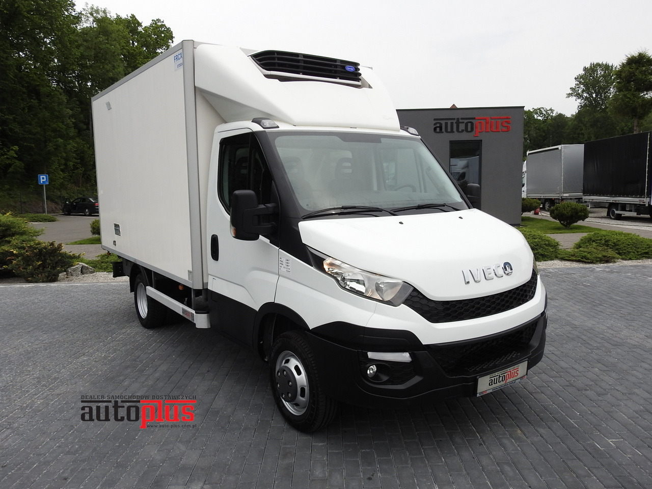 IVECO DAILY 35S15 REGRIGERATOR BOX -12*C 8 PALLETS CRUISE CONTROL TWIN WHEELS AIR CONDITIONING  150HP - Utilitaire frigorifique: photos 1 IVECO DAILY 35S15 REGRIGERATOR BOX -12*C 8 PALLETS CRUISE CONTROL TWIN WHEELS AIR CONDITIONING  150HP - Utilitaire frigorifique: photos 1