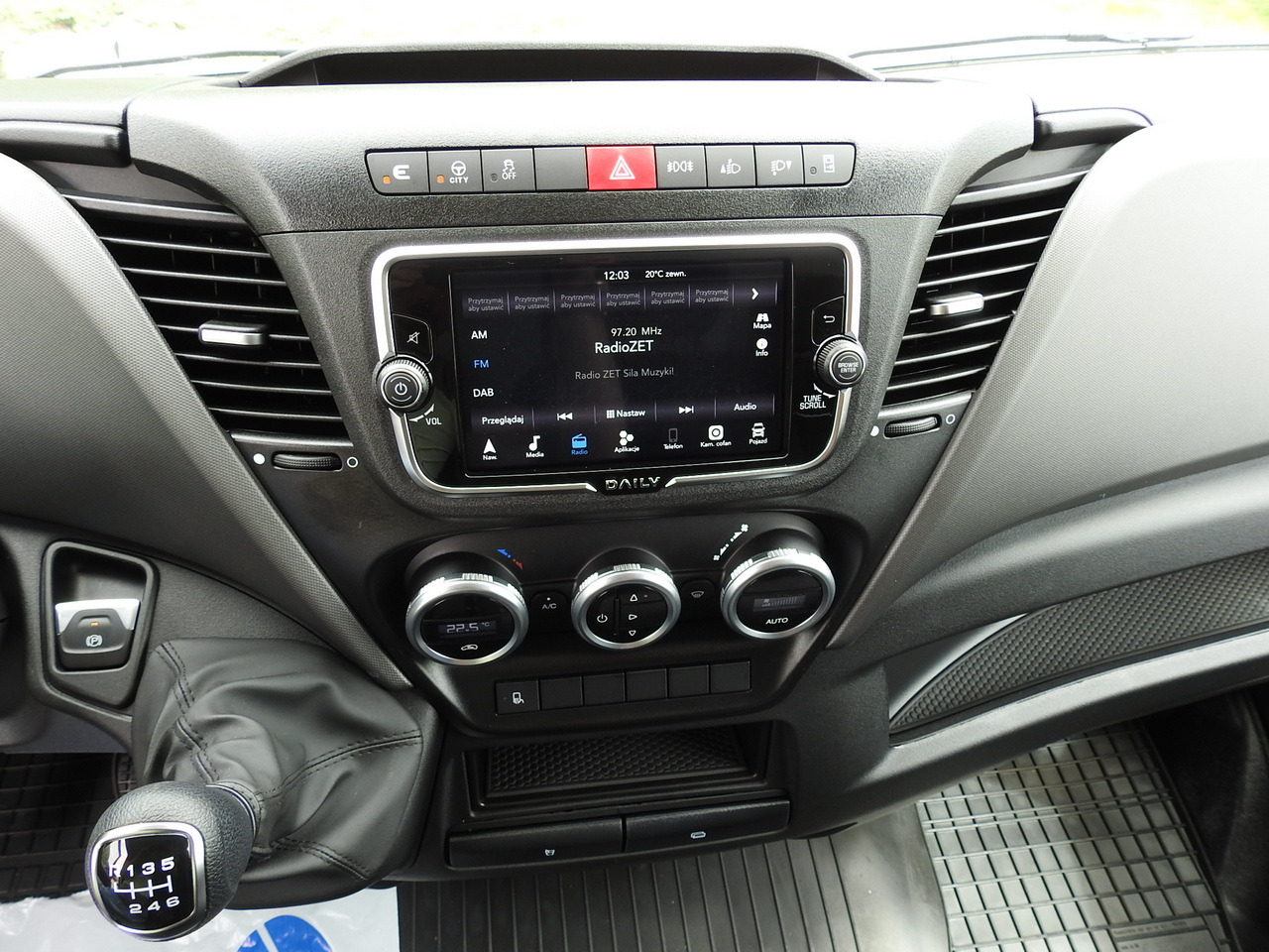 Fourgon grand volume neuf IVECO DAILY 35S18 NEW BOX 10 PALLETS CRUISE CONTROL NAVIGATION AIR CONDITIONING LED LIGHTS GUARANTEE  180HP: photos 38