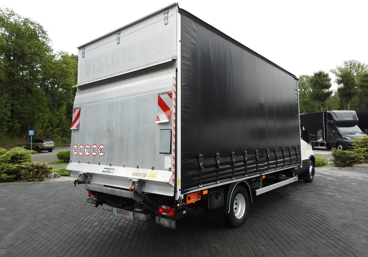 IVECO DAILY 70C18 TARPAULIN LIFT 12 PALLETS WEBASTO CRUISE CONTROL TWIN WHEELS AIR CONDITIONING 180HP - Utilitaire rideaux coulissants (PLSC): photos 3 IVECO DAILY 70C18 TARPAULIN LIFT 12 PALLETS WEBASTO CRUISE CONTROL TWIN WHEELS AIR CONDITIONING 180HP - Utilitaire rideaux coulissants (PLSC): photos 3
