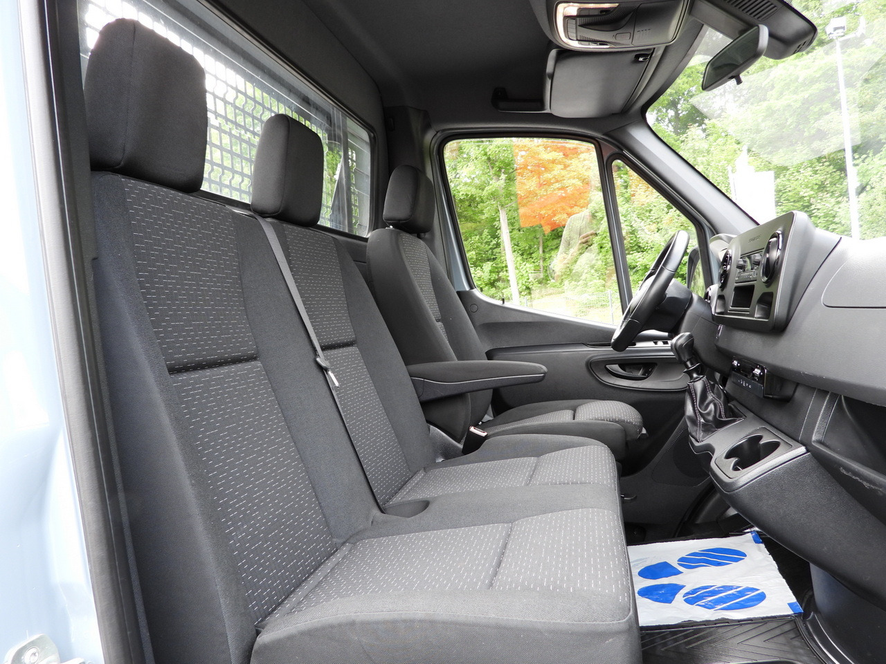Utilitaire plateau MERCEDES SPRINTER 315 STAKE BODY 8 PALLETS CRUISE CONTROL AIR CONDITIONING  150HP: photos 36