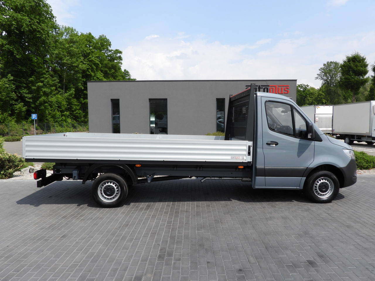 Utilitaire plateau MERCEDES SPRINTER 315 STAKE BODY 8 PALLETS CRUISE CONTROL AIR CONDITIONING  150HP: photos 7