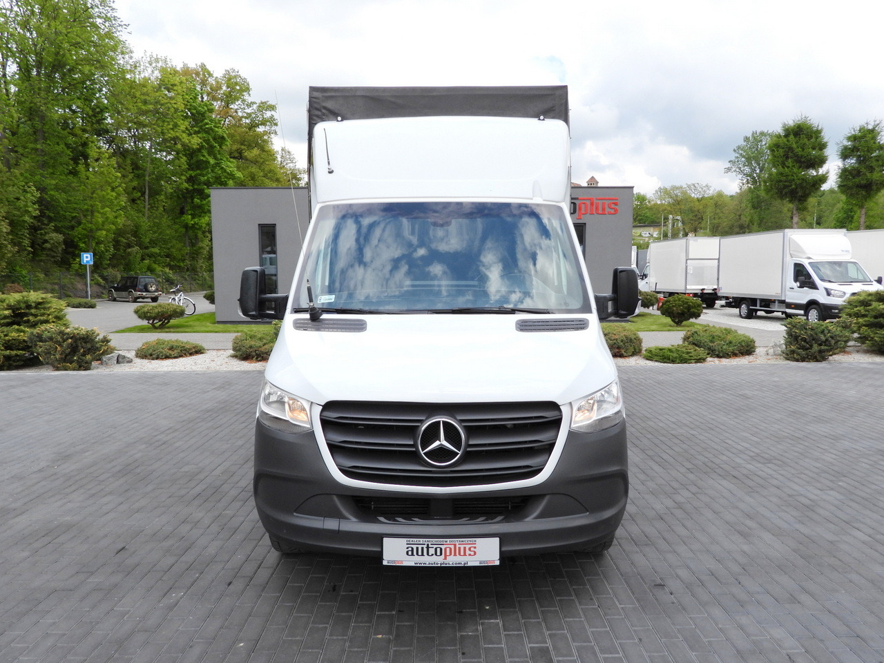 MERCEDES SPRINTER 316 TARPAULIN LIFT 8 PALLETS WEBASTO CRUISE CONTROL AIR CONDITIONING  160HP - Utilitaire rideaux coulissants (PLSC): photos 5 MERCEDES SPRINTER 316 TARPAULIN LIFT 8 PALLETS WEBASTO CRUISE CONTROL AIR CONDITIONING  160HP - Utilitaire rideaux coulissants (PLSC): photos 5