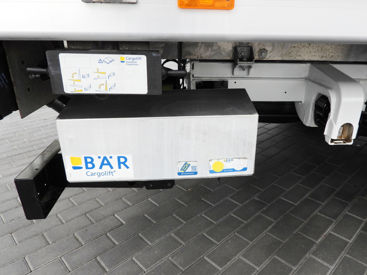 MERCEDES SPRINTER 316 TARPAULIN LIFT 8 PALLETS WEBASTO CRUISE CONTROL AIR CONDITIONING 160HP en leasing occasion MERCEDES SPRINTER 316 TARPAULIN LIFT 8 PALLETS WEBASTO CRUISE CONTROL AIR CONDITIONING 160HP: photos 20 MERCEDES SPRINTER 316 TARPAULIN LIFT 8 PALLETS WEBASTO CRUISE CONTROL AIR CONDITIONING 160HP en leasing occasion MERCEDES SPRINTER 316 TARPAULIN LIFT 8 PALLETS WEBASTO CRUISE CONTROL AIR CONDITIONING 160HP: photos 20