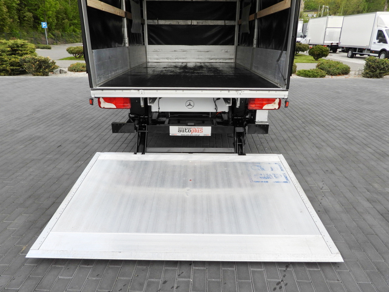 MERCEDES SPRINTER 316 TARPAULIN LIFT 8 PALLETS WEBASTO CRUISE CONTROL AIR CONDITIONING 160HP en leasing occasion MERCEDES SPRINTER 316 TARPAULIN LIFT 8 PALLETS WEBASTO CRUISE CONTROL AIR CONDITIONING 160HP: photos 21 MERCEDES SPRINTER 316 TARPAULIN LIFT 8 PALLETS WEBASTO CRUISE CONTROL AIR CONDITIONING 160HP en leasing occasion MERCEDES SPRINTER 316 TARPAULIN LIFT 8 PALLETS WEBASTO CRUISE CONTROL AIR CONDITIONING 160HP: photos 21