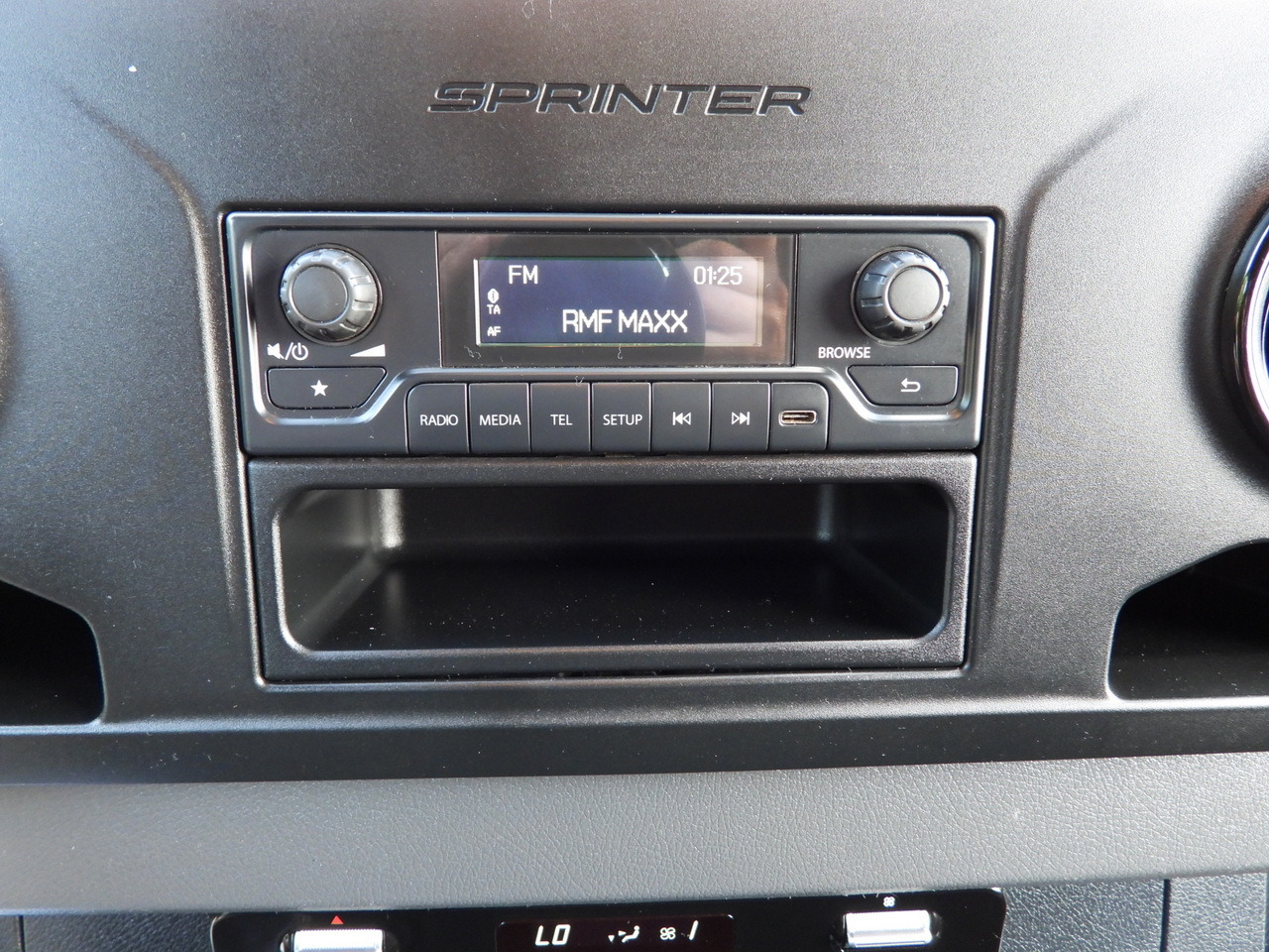 Fourgon utilitaire MERCEDES SPRINTER 316 VAN AIR CONDITIONING  165HP: photos 36