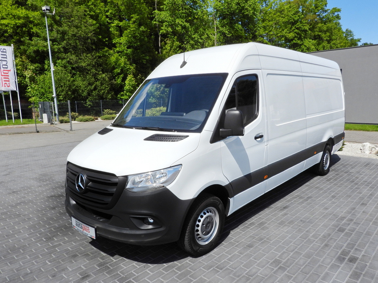 Fourgon utilitaire MERCEDES SPRINTER 316 VAN AIR CONDITIONING  165HP: photos 6