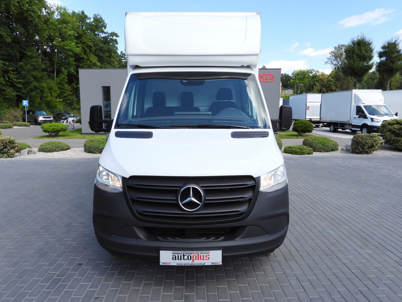MERCEDES SPRINTER 514 BOX LIFT 8 PALLETS CRUISE CONTROL TWIN WHEELS AIR CONDITIONING  140HP - Utilitaire frigorifique: photos 5 MERCEDES SPRINTER 514 BOX LIFT 8 PALLETS CRUISE CONTROL TWIN WHEELS AIR CONDITIONING  140HP - Utilitaire frigorifique: photos 5