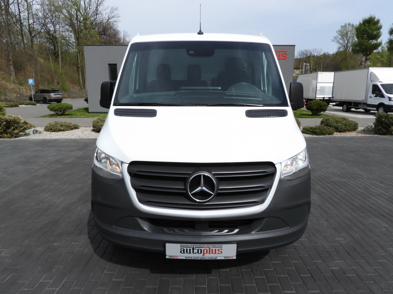 MERCEDES SPRINTER 516 TIPPER CRUISE CONTROL TWIN WHEELS AIR CONDITIONING 160HP - Utilitaire benne: photos 5 MERCEDES SPRINTER 516 TIPPER CRUISE CONTROL TWIN WHEELS AIR CONDITIONING 160HP - Utilitaire benne: photos 5