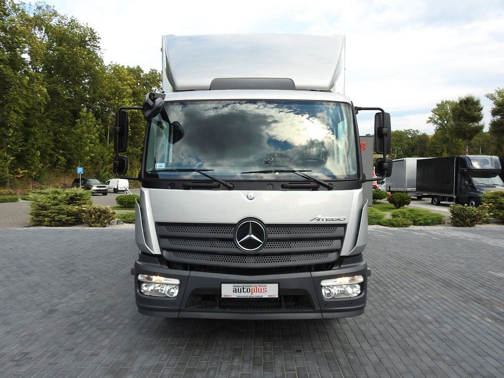 Mercedes-Benz ATEGO 1221 PRITSCHE PLANE AUFZUG 16 PALETTEN - Camion à rideaux coulissants: photos 5 Mercedes-Benz ATEGO 1221 PRITSCHE PLANE AUFZUG 16 PALETTEN - Camion à rideaux coulissants: photos 5