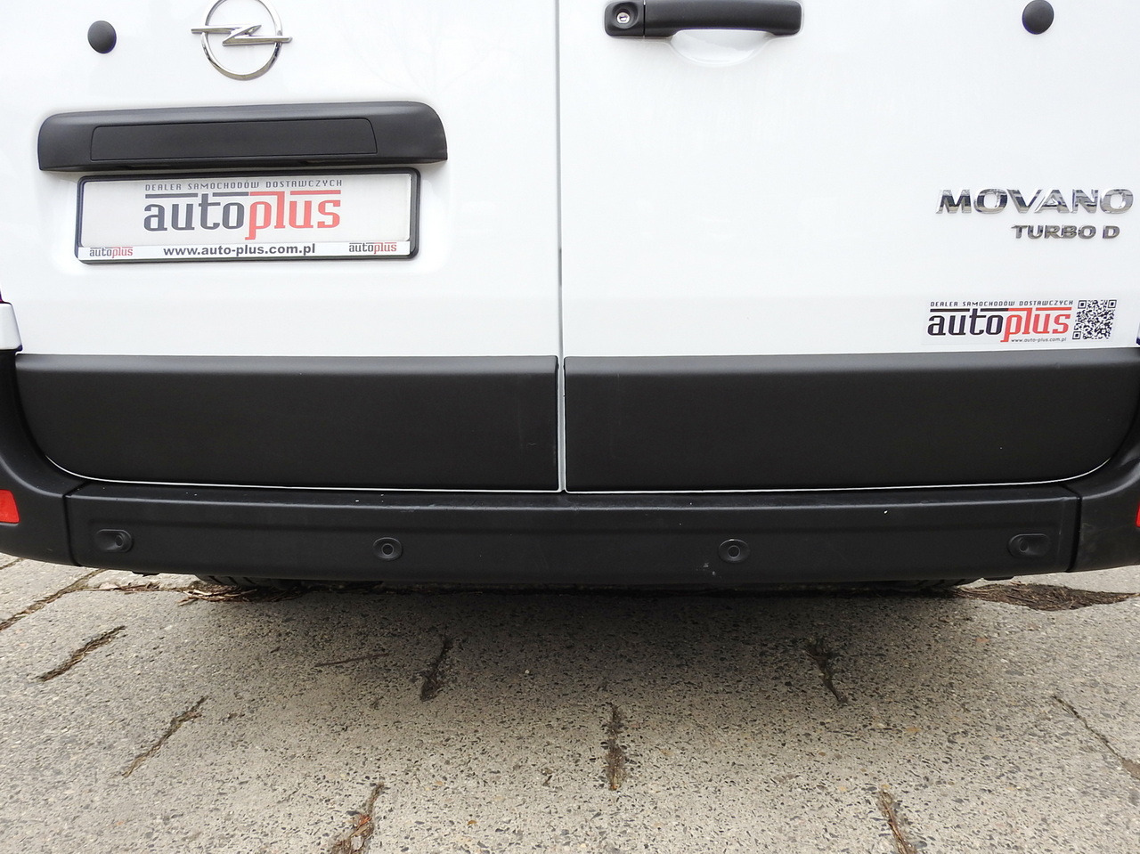 OPEL MOVANO REFRIGERATOR VAN 0*C CRUISE CONTROL NAVIGATION AIR CONDITIONING LED LIGHTS  136HP en leasing occasion OPEL MOVANO REFRIGERATOR VAN 0*C CRUISE CONTROL NAVIGATION AIR CONDITIONING LED LIGHTS  136HP: photos 18