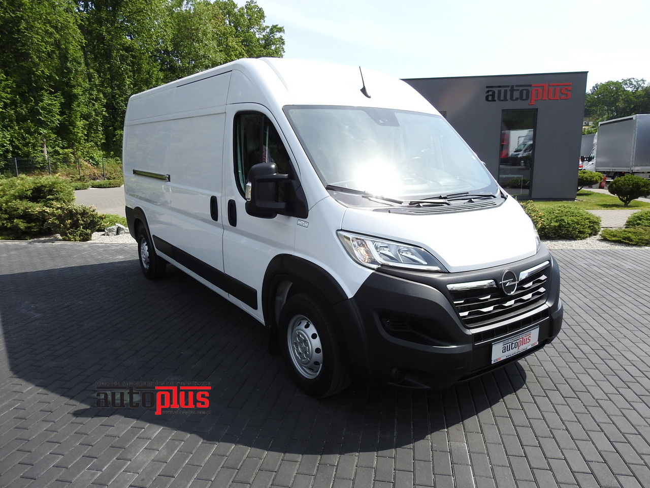 OPEL MOVANO VAN CRUISE CONTROL AIR CONDITIONING 140HP - Fourgon utilitaire: photos 1 OPEL MOVANO VAN CRUISE CONTROL AIR CONDITIONING 140HP - Fourgon utilitaire: photos 1