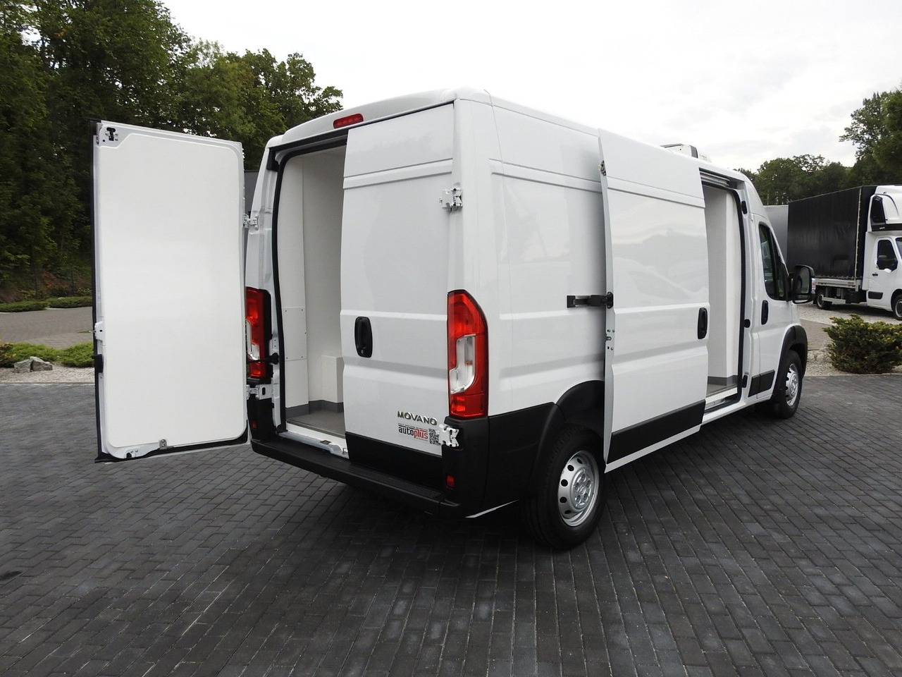 Opel MOVANO KÜHLKASTENWAGEN 0*C HEIZFUNKTION Opel MOVANO KÜHLKASTENWAGEN 0*C HEIZFUNKTION - Utilitaire frigorifique: photos 3 Opel MOVANO KÜHLKASTENWAGEN 0*C HEIZFUNKTION Opel MOVANO KÜHLKASTENWAGEN 0*C HEIZFUNKTION - Utilitaire frigorifique: photos 3