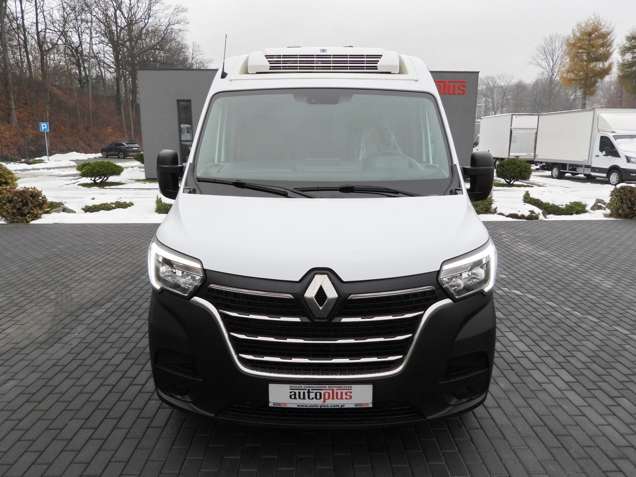 RENAULT MASTER REFRIGERATOR VAN -10*C POWER SUPPLY 230V CRUISE CONTROL NAVIGATION LED LIGHTS AIR CONDITIONING 150HP - Utilitaire frigorifique: photos 5 RENAULT MASTER REFRIGERATOR VAN -10*C POWER SUPPLY 230V CRUISE CONTROL NAVIGATION LED LIGHTS AIR CONDITIONING 150HP - Utilitaire frigorifique: photos 5