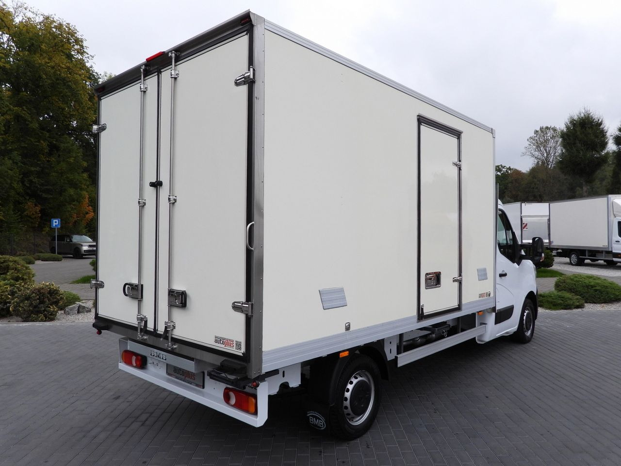 RENAULT MASTER REGRIGERATOR BOX 0*C LED LIGHTS AIR CONDITIONING  165HP - Utilitaire frigorifique: photos 3 RENAULT MASTER REGRIGERATOR BOX 0*C LED LIGHTS AIR CONDITIONING  165HP - Utilitaire frigorifique: photos 3