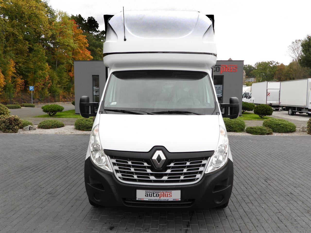 RENAULT MASTER TARPAULIN 10 PALLETS WEBASTO CRUISE CONTROL AIR CONDITIONING 170HP - Utilitaire rideaux coulissants (PLSC): photos 5 RENAULT MASTER TARPAULIN 10 PALLETS WEBASTO CRUISE CONTROL AIR CONDITIONING 170HP - Utilitaire rideaux coulissants (PLSC): photos 5