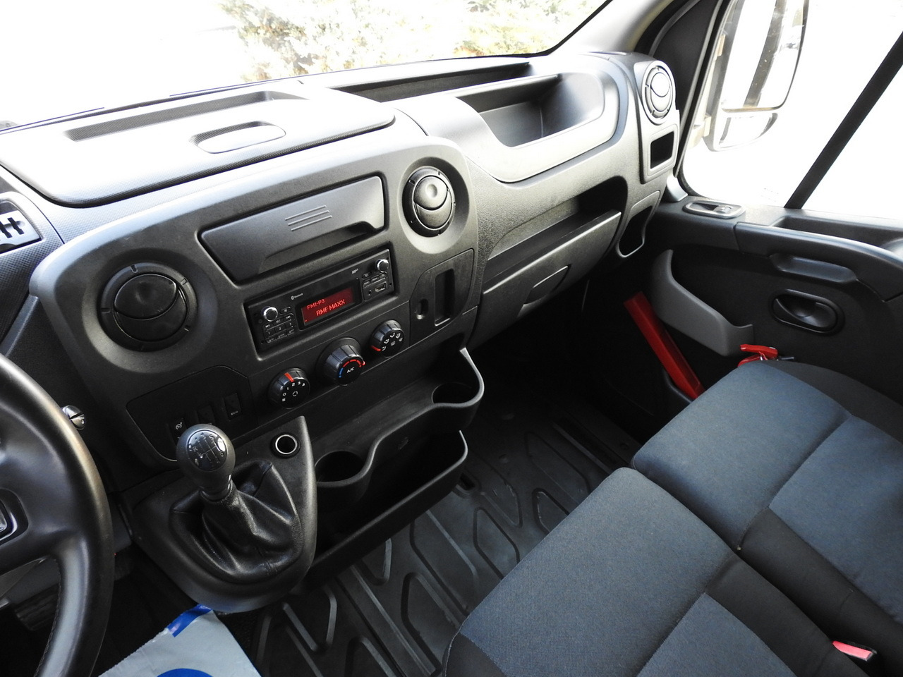 Utilitaire rideaux coulissants (PLSC) RENAULT MASTER TARPAULIN 10 PALLETS WEBASTO CRUISE CONTROL AIR CONDITIONING PNEUMATICS  170HP: photos 32