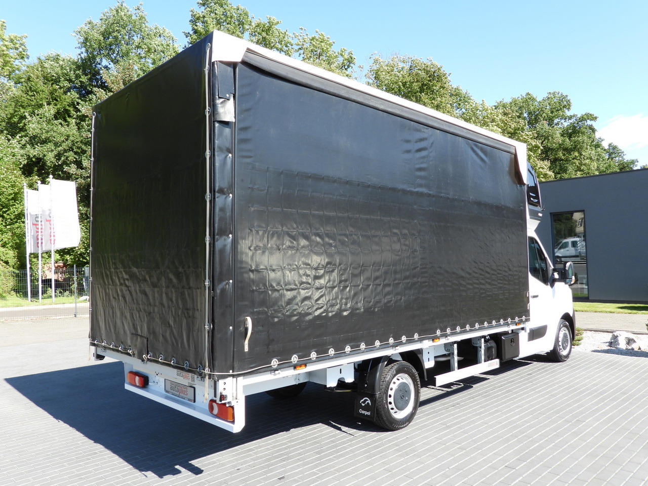 RENAULT MASTER TARPAULIN 10 PALLETS WEBASTO CRUISE CONTROL LED LIGHTS AIR CONDITIONING 165HP - Utilitaire rideaux coulissants (PLSC): photos 3 RENAULT MASTER TARPAULIN 10 PALLETS WEBASTO CRUISE CONTROL LED LIGHTS AIR CONDITIONING 165HP - Utilitaire rideaux coulissants (PLSC): photos 3