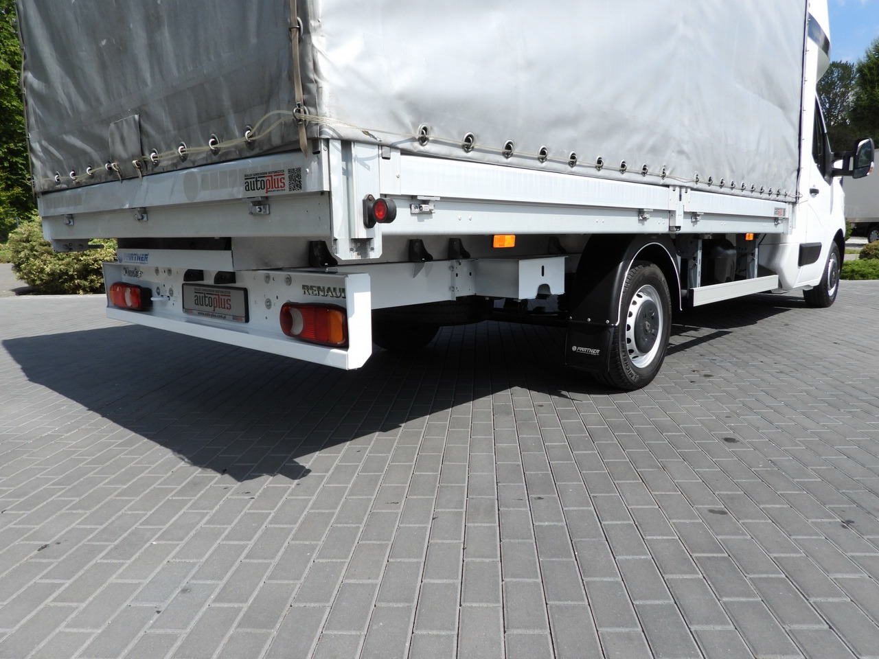 Utilitaire rideaux coulissants (PLSC) RENAULT MASTER TARPAULIN 8 PALLETS WEBASTO CRUISE CONTROL LED LIGHTS PNEUMATICS AIR CONDITIONING  165HP: photos 23