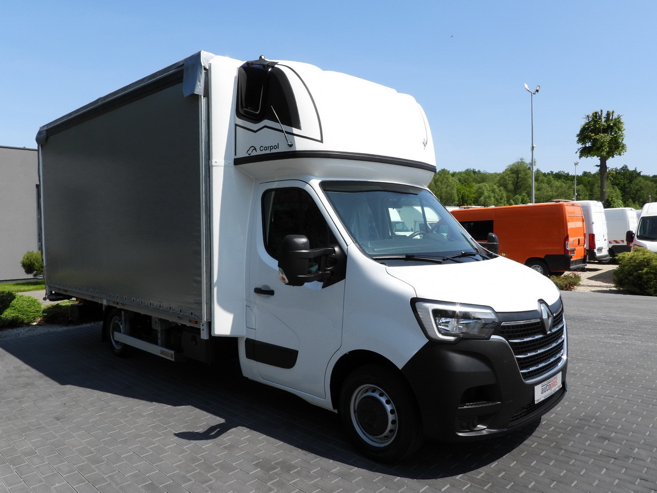 RENAULT MASTER  TARPAULIN LIFT 10 PALLETS WEBASTO CRUISE CONTROL LED LIGHTS PNEUMATICS AIR CONDITIONING  165HP - Utilitaire rideaux coulissants (PLSC): photos 4 RENAULT MASTER  TARPAULIN LIFT 10 PALLETS WEBASTO CRUISE CONTROL LED LIGHTS PNEUMATICS AIR CONDITIONING  165HP - Utilitaire rideaux coulissants (PLSC): photos 4