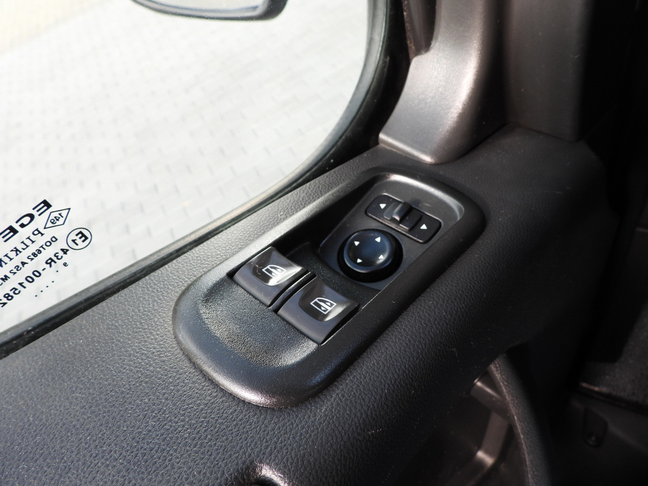 RENAULT MASTER TIPPER CRUISE CONTROL LED LIGHTS TWIN WHEELS AIR CONDITIONING  130HP en leasing occasion RENAULT MASTER TIPPER CRUISE CONTROL LED LIGHTS TWIN WHEELS AIR CONDITIONING  130HP: photos 32