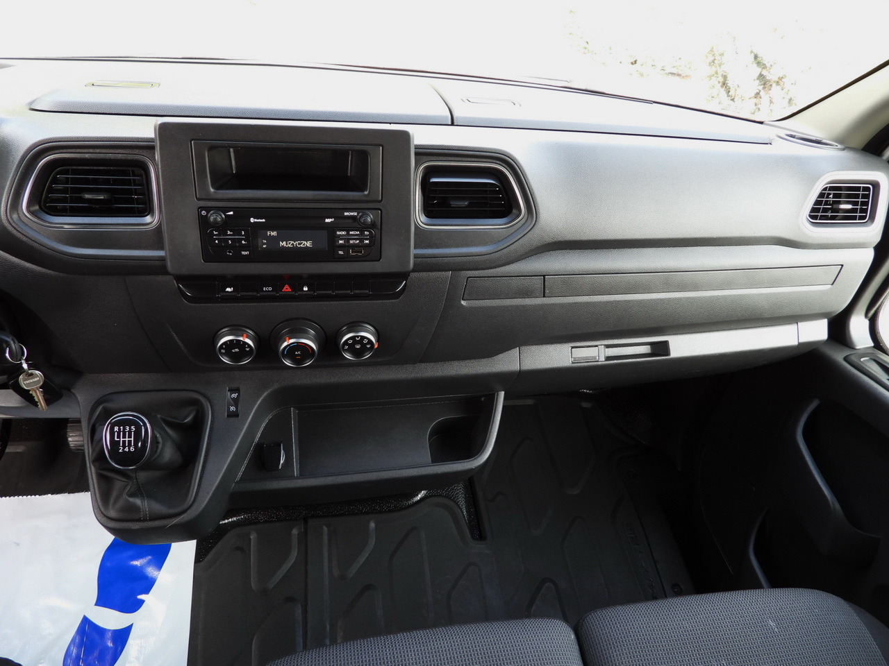 RENAULT MASTER TIPPER CRUISE CONTROL LED LIGHTS TWIN WHEELS AIR CONDITIONING  130HP en leasing occasion RENAULT MASTER TIPPER CRUISE CONTROL LED LIGHTS TWIN WHEELS AIR CONDITIONING  130HP: photos 27