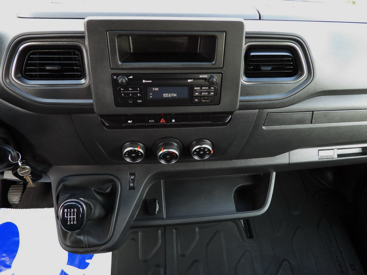 RENAULT MASTER TIPPER CRUISE CONTROL LED LIGHTS TWIN WHEELS AIR CONDITIONING  130HP en leasing occasion RENAULT MASTER TIPPER CRUISE CONTROL LED LIGHTS TWIN WHEELS AIR CONDITIONING  130HP: photos 30