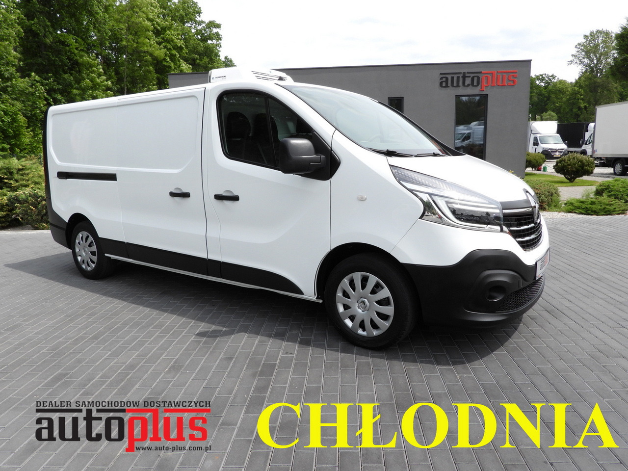 RENAULT TRAFIC REFRIGERATOR VAN 0*C CRUISE CONTROL LED LIGHTS AIR CONDITIONING 120HP - Utilitaire frigorifique: photos 1 RENAULT TRAFIC REFRIGERATOR VAN 0*C CRUISE CONTROL LED LIGHTS AIR CONDITIONING 120HP - Utilitaire frigorifique: photos 1