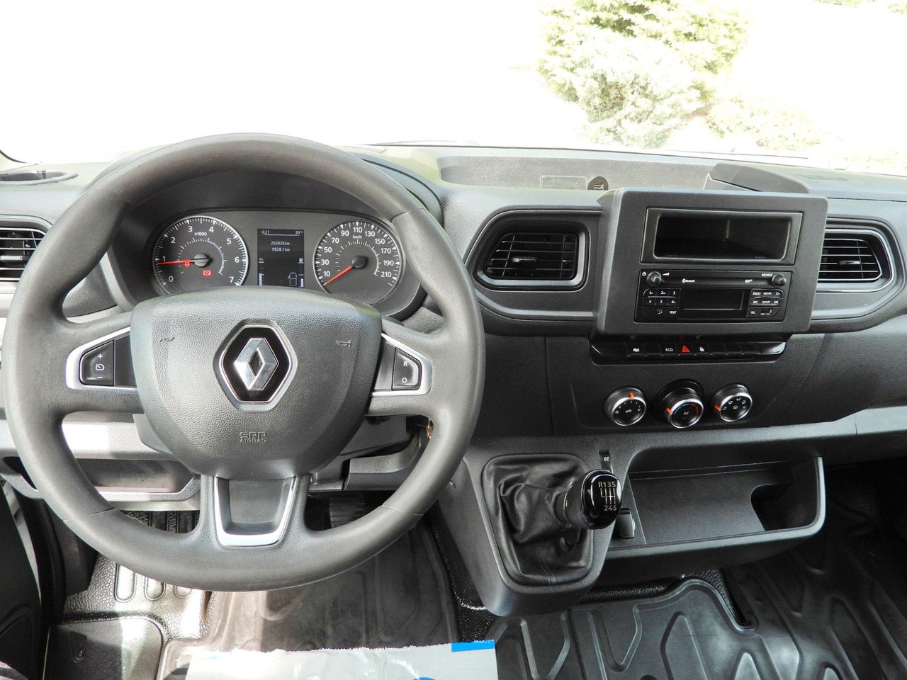 Renault MASTER KIPPER TEMPOMAT ZWILLINGSRÄDER A/C - Utilitaire benne: photos 2 Renault MASTER KIPPER TEMPOMAT ZWILLINGSRÄDER A/C - Utilitaire benne: photos 2