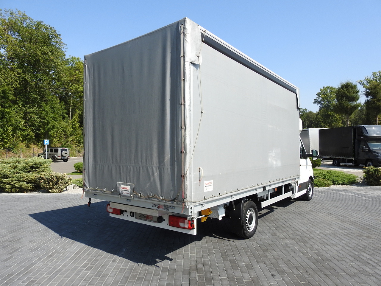 VOLKSWAGEN CRAFTER TARPAULIN 10 PALLETS WEBASTO CRUISE CONTROL AIR CONDITIONING LED LIGHTS 180HP - Utilitaire rideaux coulissants (PLSC): photos 3 VOLKSWAGEN CRAFTER TARPAULIN 10 PALLETS WEBASTO CRUISE CONTROL AIR CONDITIONING LED LIGHTS 180HP - Utilitaire rideaux coulissants (PLSC): photos 3