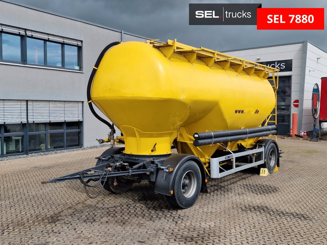 Feldbinder H.EUT 30.2 / 30.000 l - Remorque citerne: photos 1 Feldbinder H.EUT 30.2 / 30.000 l - Remorque citerne: photos 1