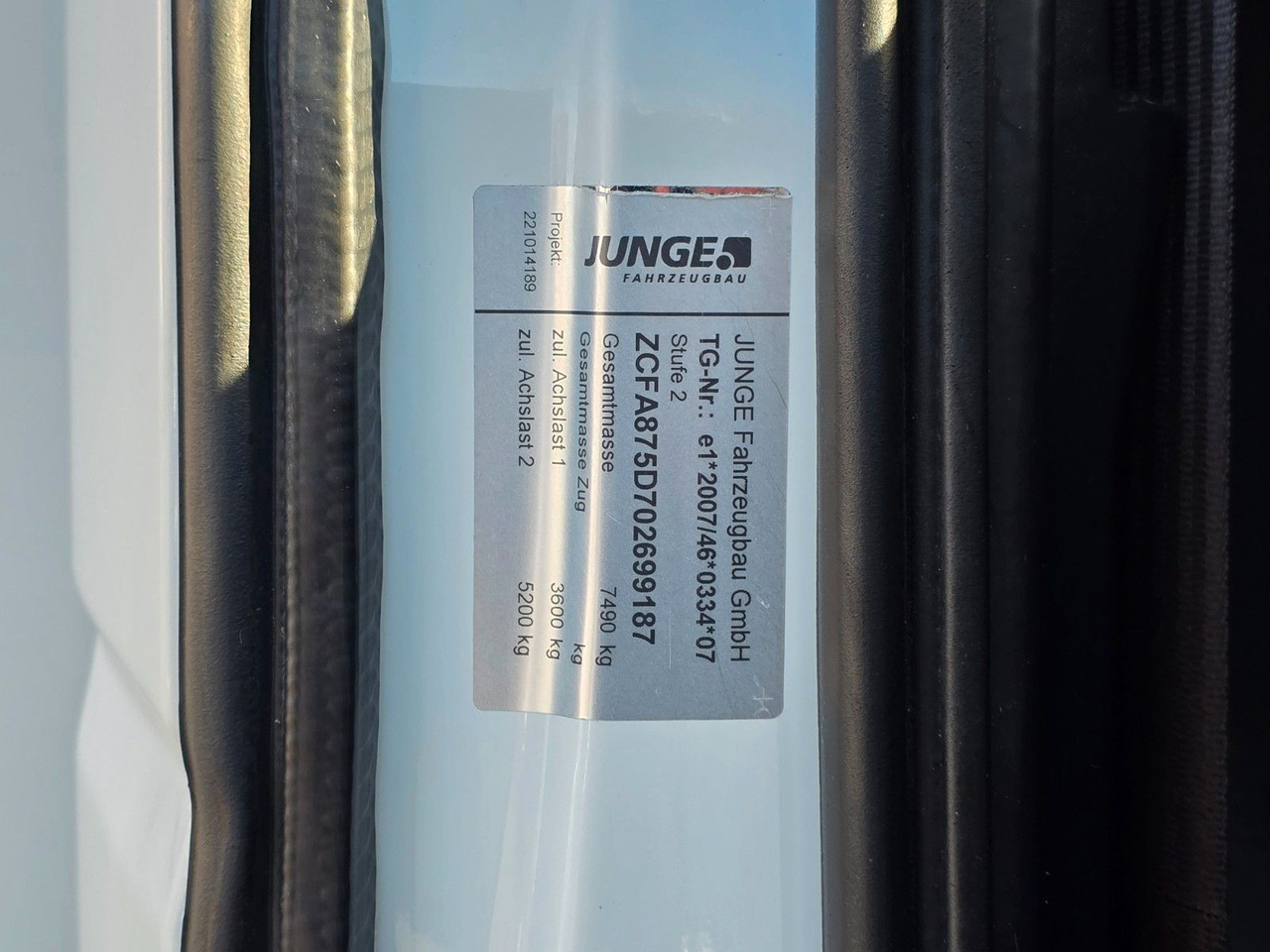 Fourgon grand volume Iveco Eurocargo 75-190 / Ladebordwand / 6D: photos 29