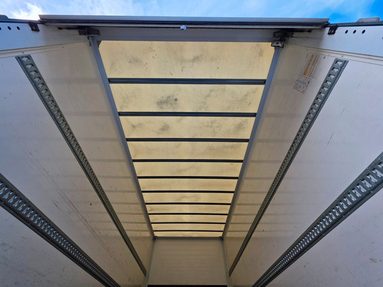 Fourgon grand volume Iveco Eurocargo 75-190 / Ladebordwand / 6D: photos 10