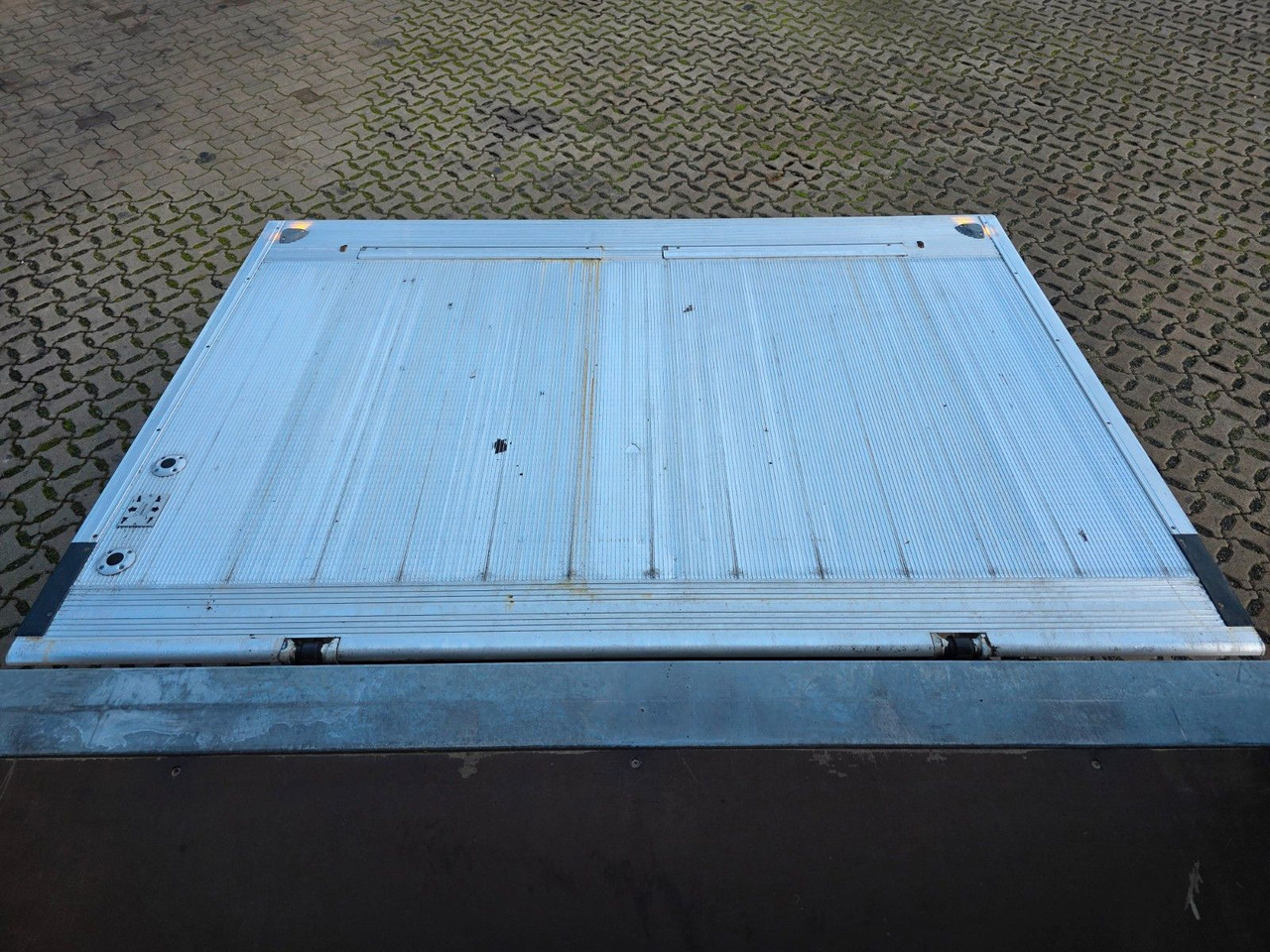 Fourgon grand volume Iveco Eurocargo 75-190 / Ladebordwand / 6D: photos 15