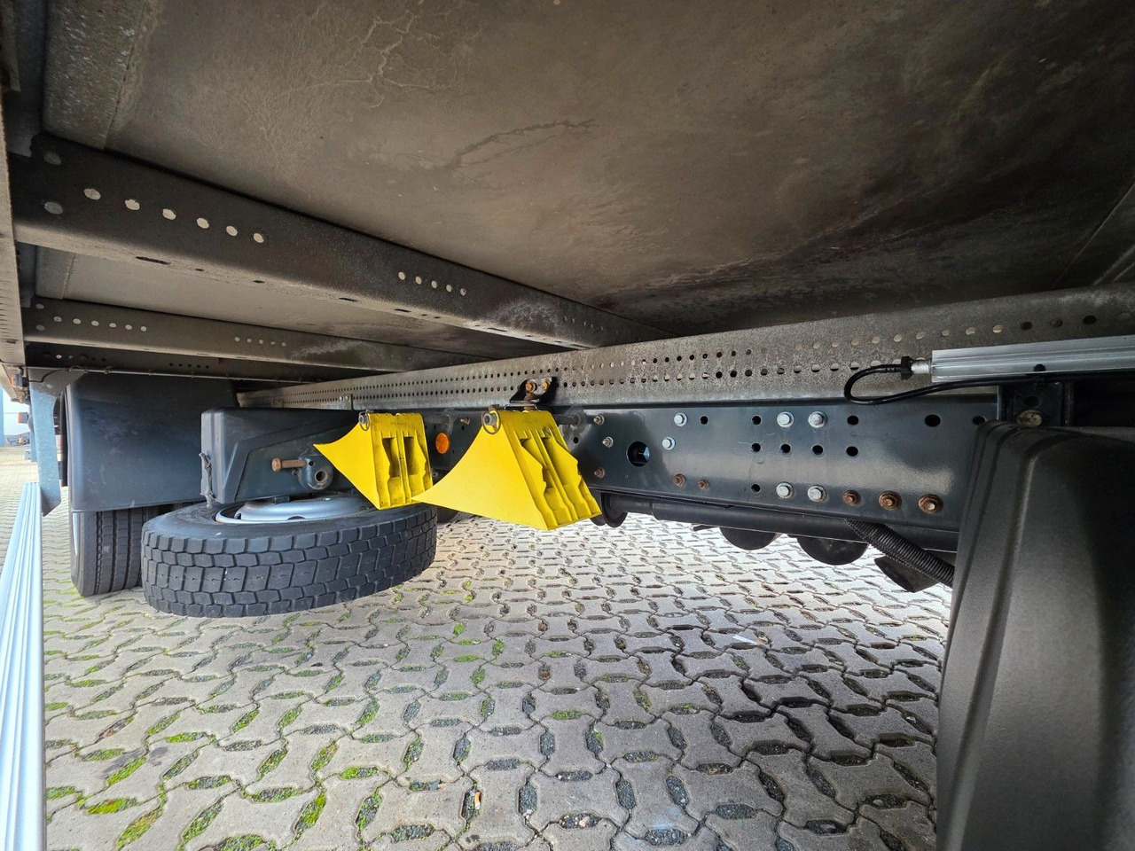 Fourgon grand volume Iveco Eurocargo 75-190 / Ladebordwand / 6D: photos 17