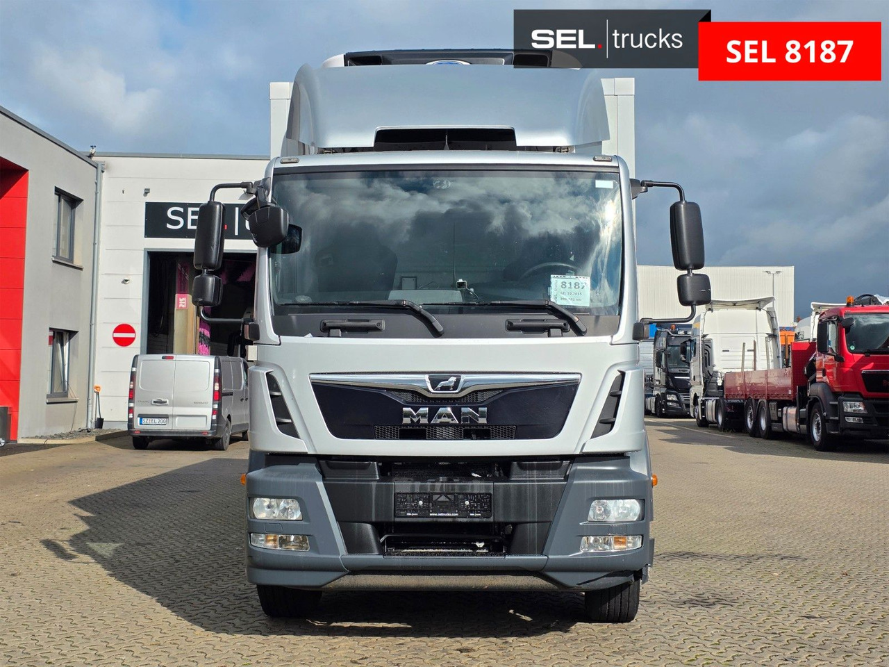 MAN TGM 18.290 4X2 LL / Ldbw / Carrier Supra 1250 Mt - Camion frigorifique: photos 2 MAN TGM 18.290 4X2 LL / Ldbw / Carrier Supra 1250 Mt - Camion frigorifique: photos 2