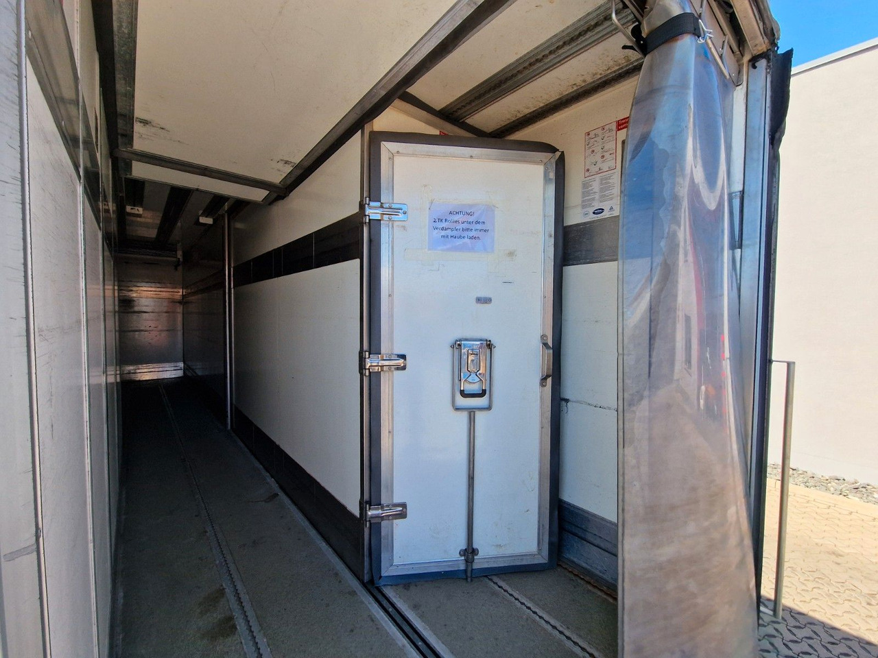 Camion frigorifique MAN TGM 18.290 4X2 LL / Ldbw / Carrier Supra 1250Mt: photos 11 Camion frigorifique MAN TGM 18.290 4X2 LL / Ldbw / Carrier Supra 1250Mt: photos 11