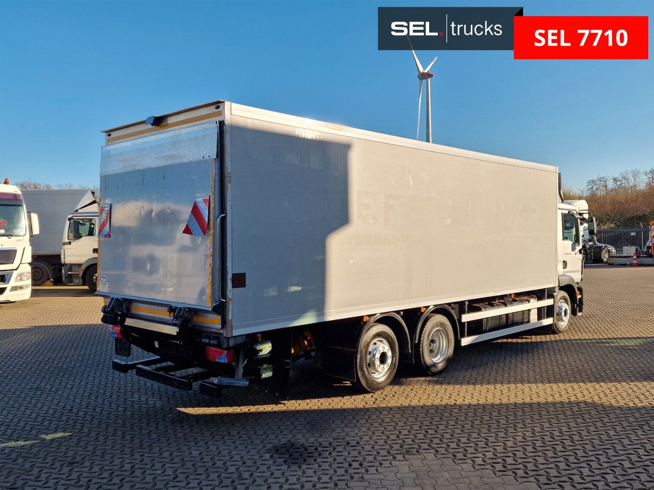 MAN TGM 22.290 6X2-4 LL / Ladebordwand / Thermo King - Camion frigorifique: photos 5 MAN TGM 22.290 6X2-4 LL / Ladebordwand / Thermo King - Camion frigorifique: photos 5