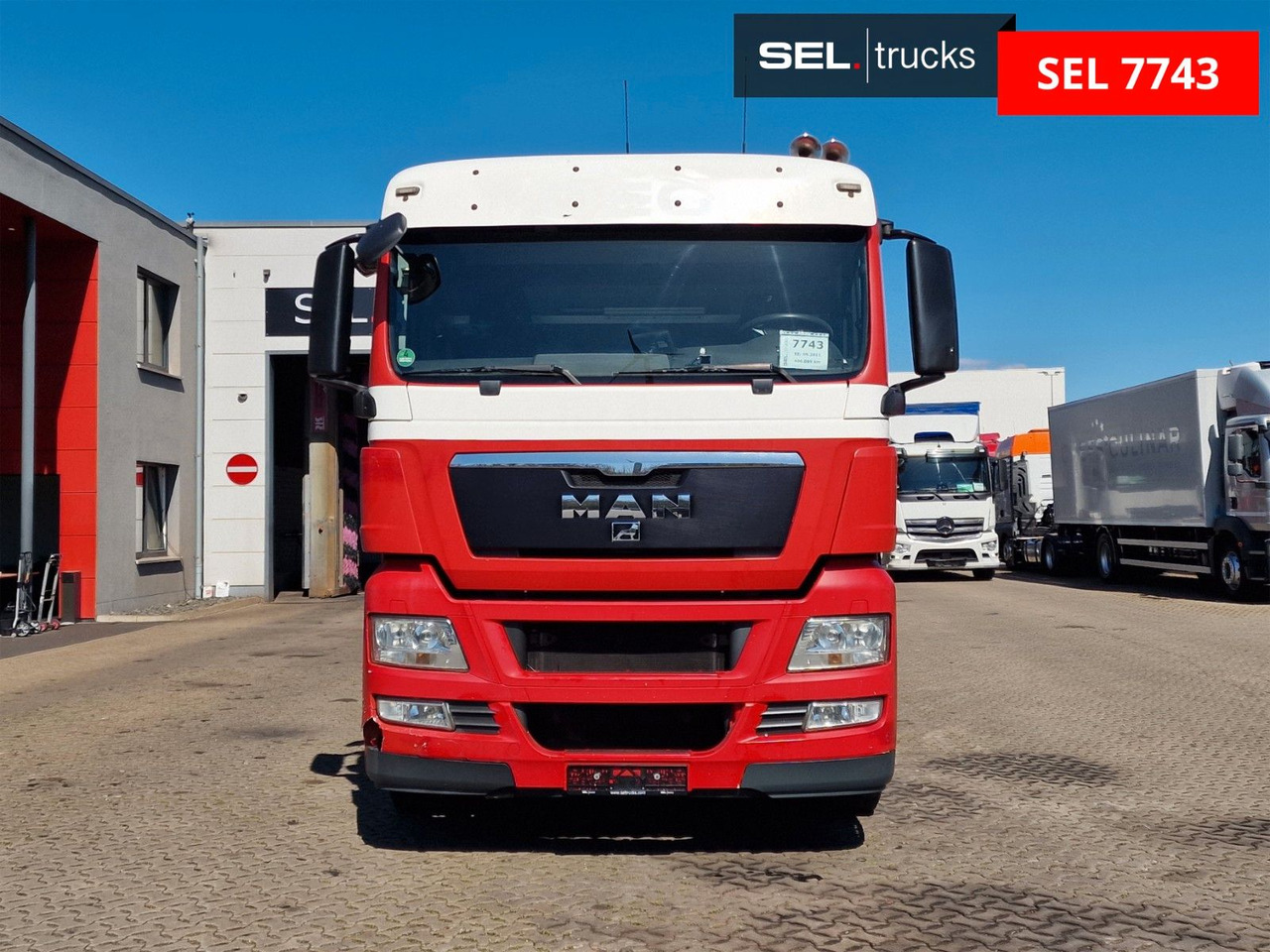 MAN TGX 26.400 6x2-2 BL / Intarder / HIAB /Lenkachse - Camion grue: photos 2 MAN TGX 26.400 6x2-2 BL / Intarder / HIAB /Lenkachse - Camion grue: photos 2