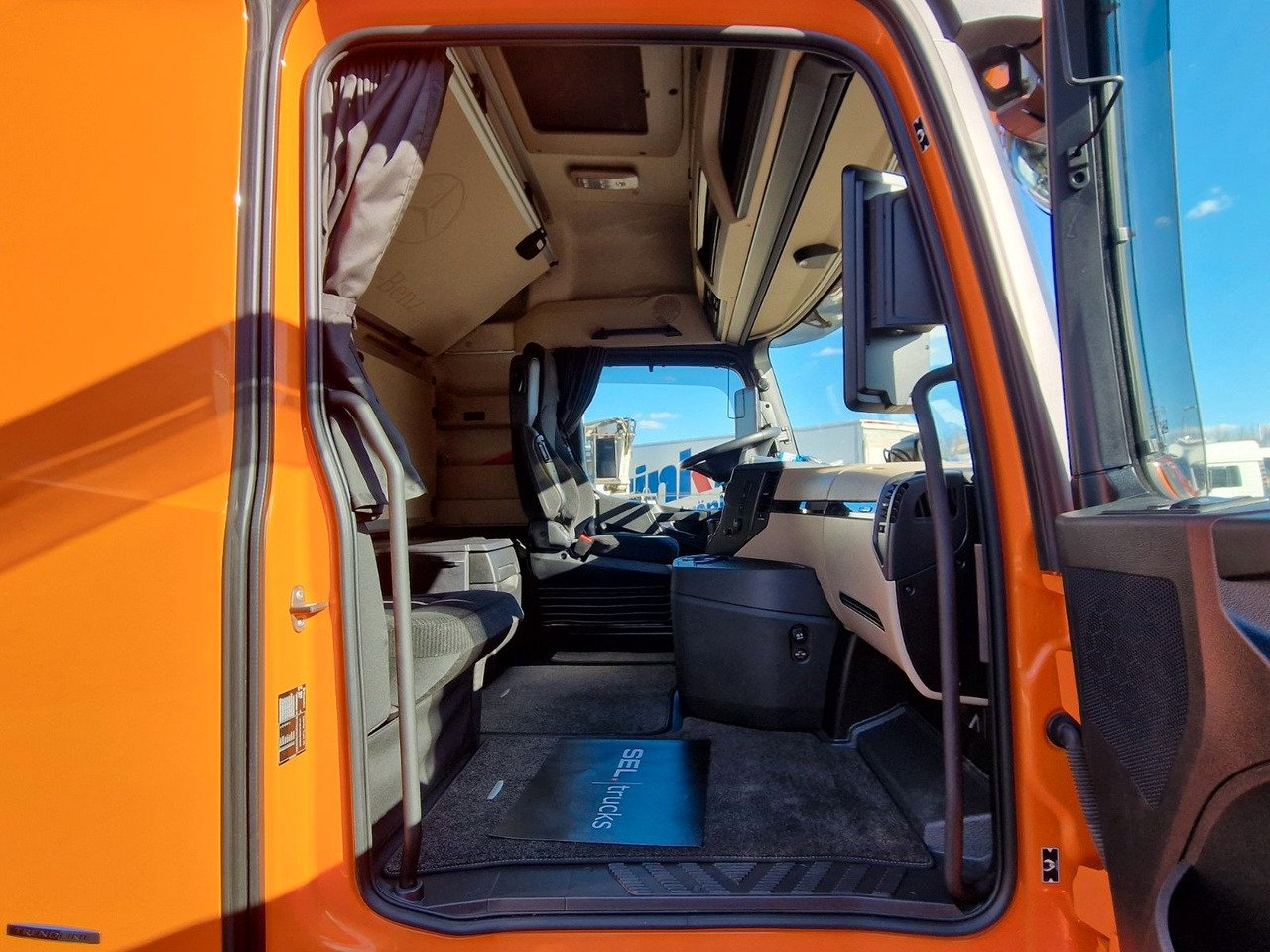 Camion à rideaux coulissants Mercedes-Benz Actros 2548 / Retarder / Aluklappen / 6E: photos 18