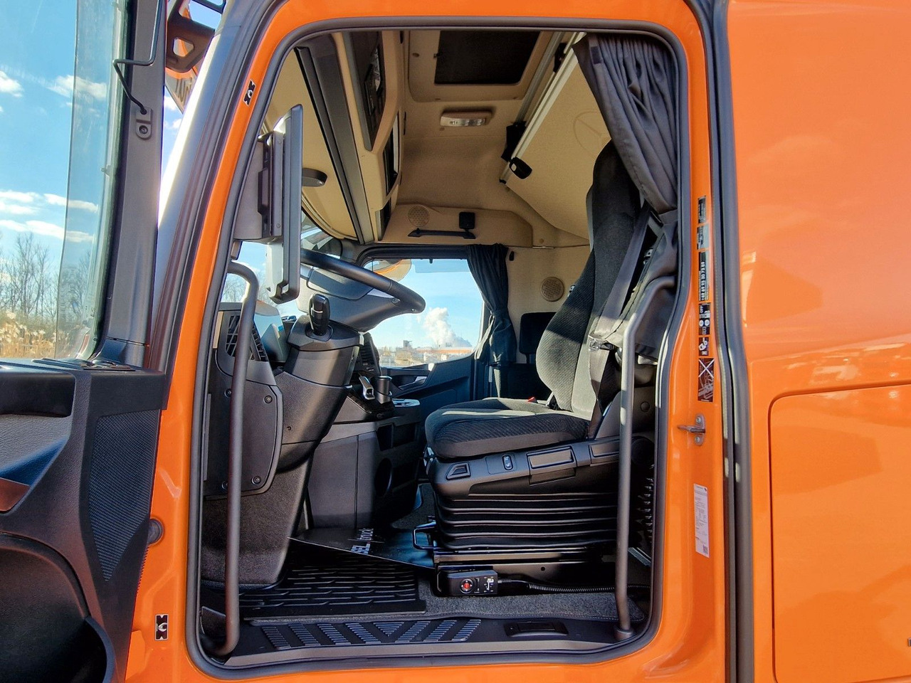 Camion à rideaux coulissants Mercedes-Benz Actros 2548 / Retarder / Aluklappen / 6E: photos 16