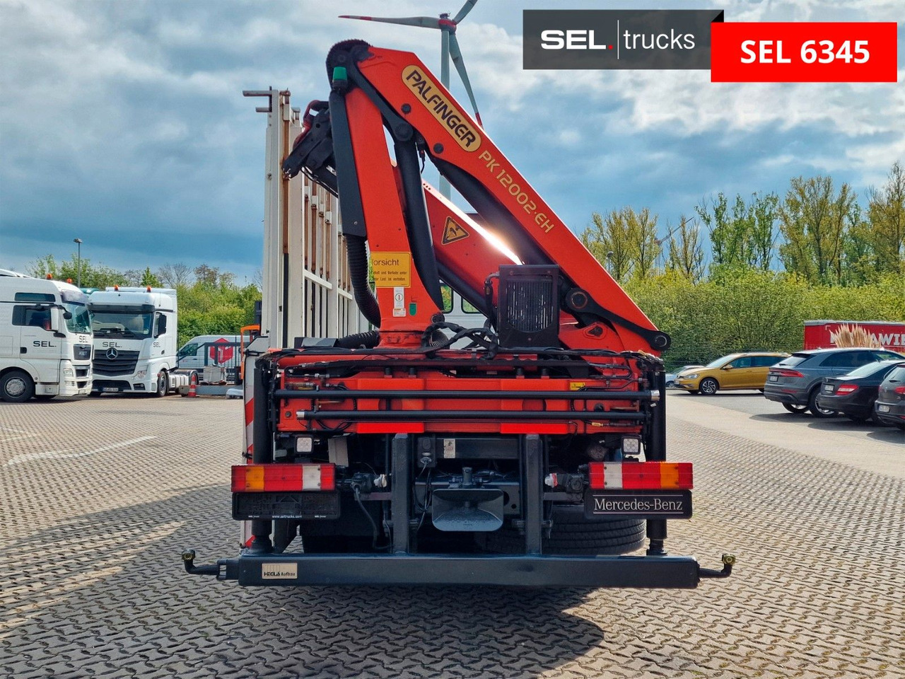 Camion grue Mercedes-Benz Axor 1833L / Palfinger PK 12002-EH / GLAS: photos 6 Camion grue Mercedes-Benz Axor 1833L / Palfinger PK 12002-EH / GLAS: photos 6