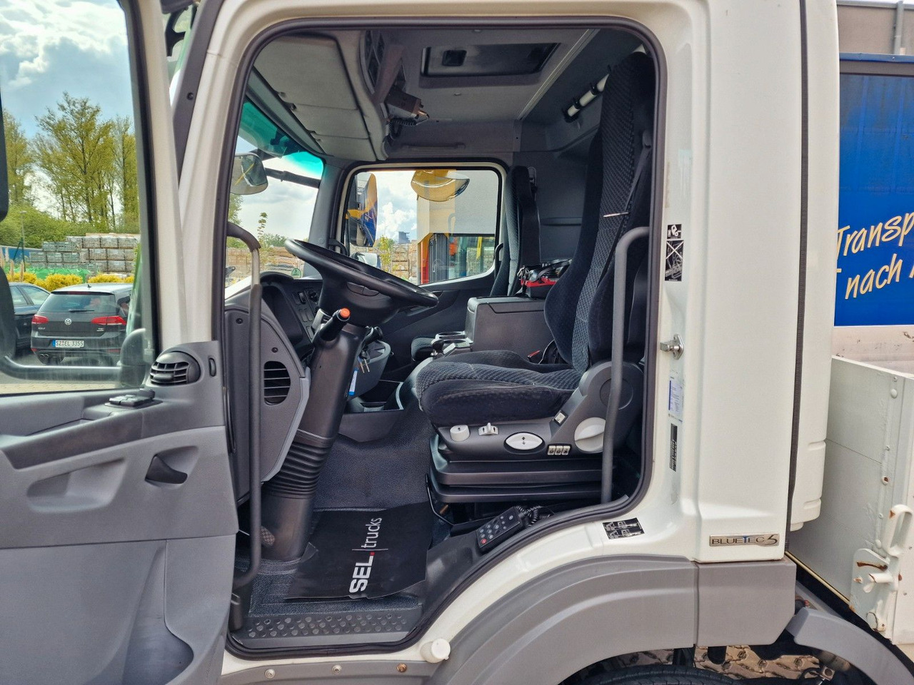 Camion grue Mercedes-Benz Axor 1833L / Palfinger PK 12002-EH / GLAS: photos 16 Camion grue Mercedes-Benz Axor 1833L / Palfinger PK 12002-EH / GLAS: photos 16