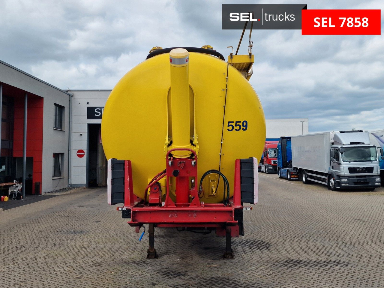 Spitzer K 2766 CAL GGVS / Kippsilo / 66m3 / ADR AT - Citerne pulvérulente: photos 2 Spitzer K 2766 CAL GGVS / Kippsilo / 66m3 / ADR AT - Citerne pulvérulente: photos 2