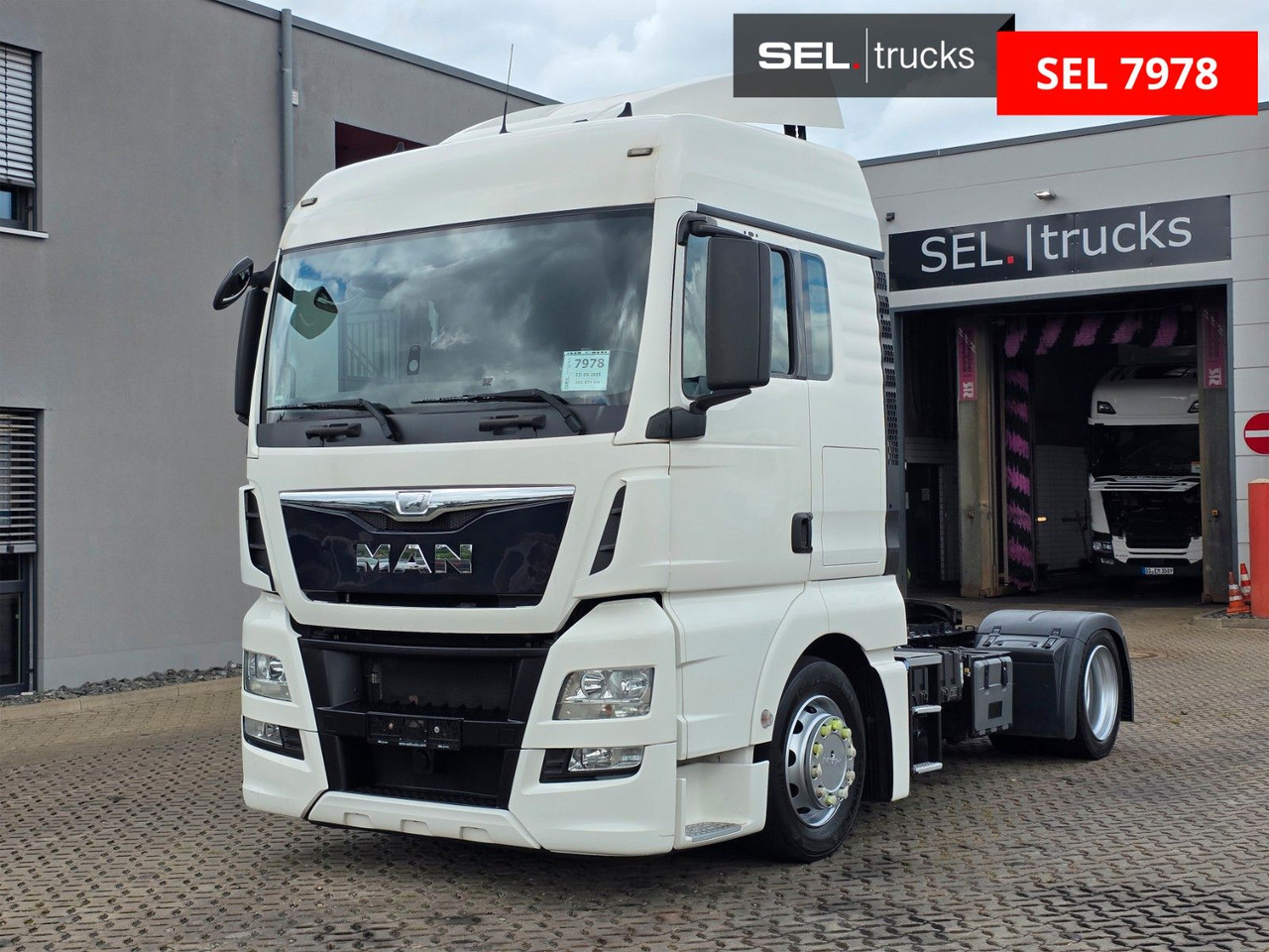 MAN TGX 18.400 4x2 LLS-U / ZF Intarder / Hubkupplung - Tracteur routier: photos 1 MAN TGX 18.400 4x2 LLS-U / ZF Intarder / Hubkupplung - Tracteur routier: photos 1