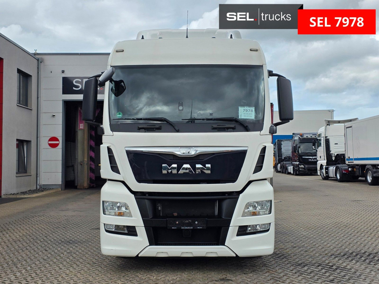 MAN TGX 18.400 4x2 LLS-U / ZF Intarder / Hubkupplung - Tracteur routier: photos 2 MAN TGX 18.400 4x2 LLS-U / ZF Intarder / Hubkupplung - Tracteur routier: photos 2