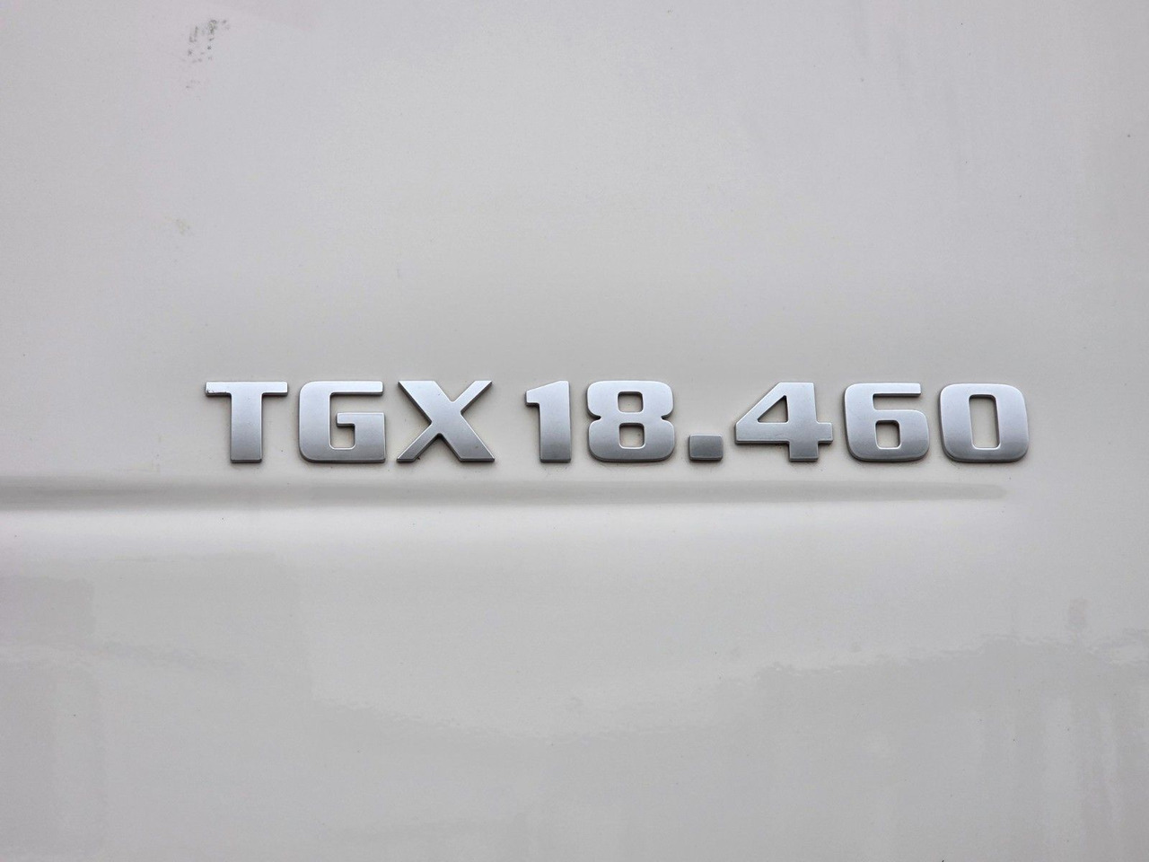 Tracteur routier MAN TGX 18.460 4X2 LLS-U / Retarder / 2 Tanks: photos 23 Tracteur routier MAN TGX 18.460 4X2 LLS-U / Retarder / 2 Tanks: photos 23